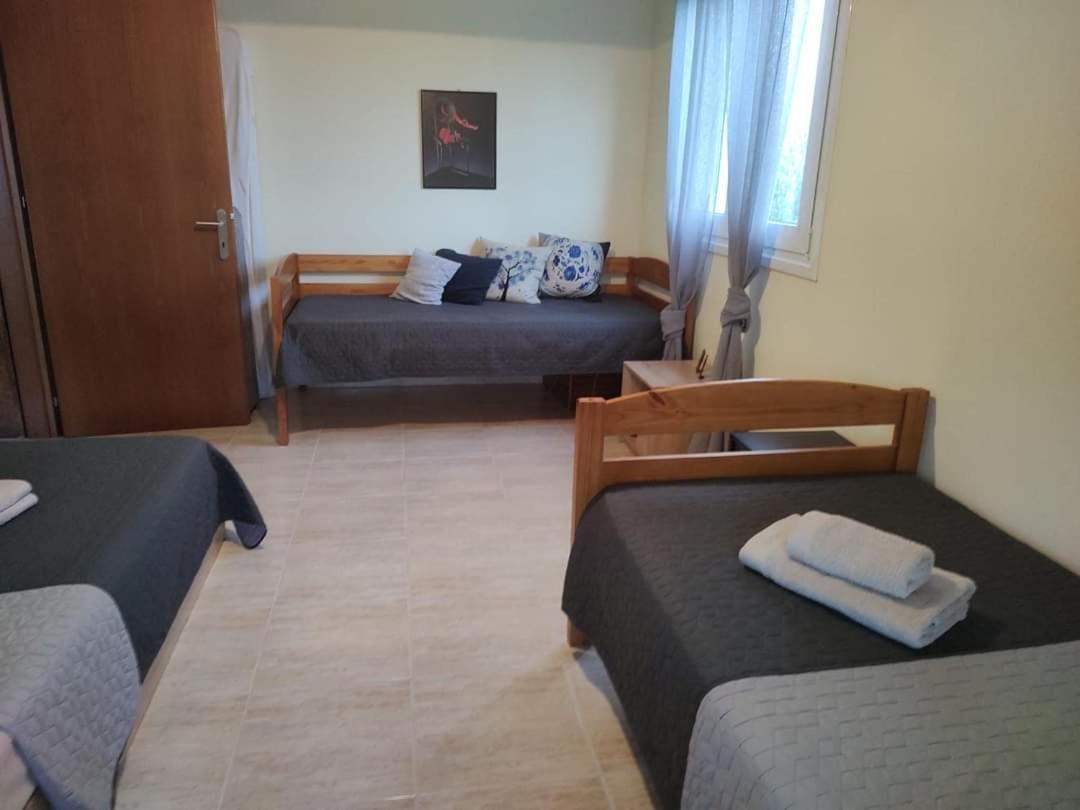 Kerasies Home Kariani Luaran gambar