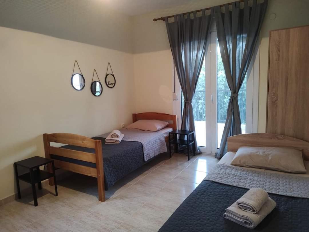 Kerasies Home Kariani Luaran gambar