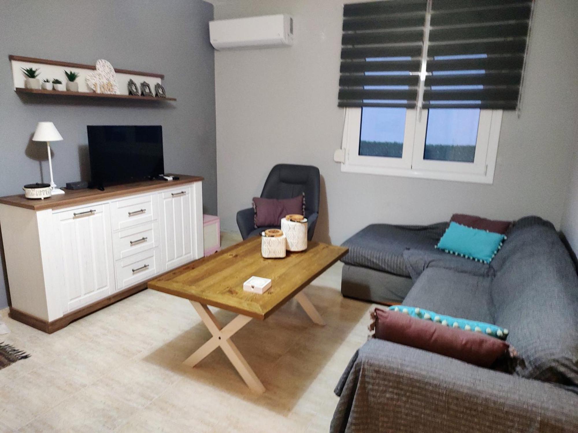 Kerasies Home Kariani Luaran gambar